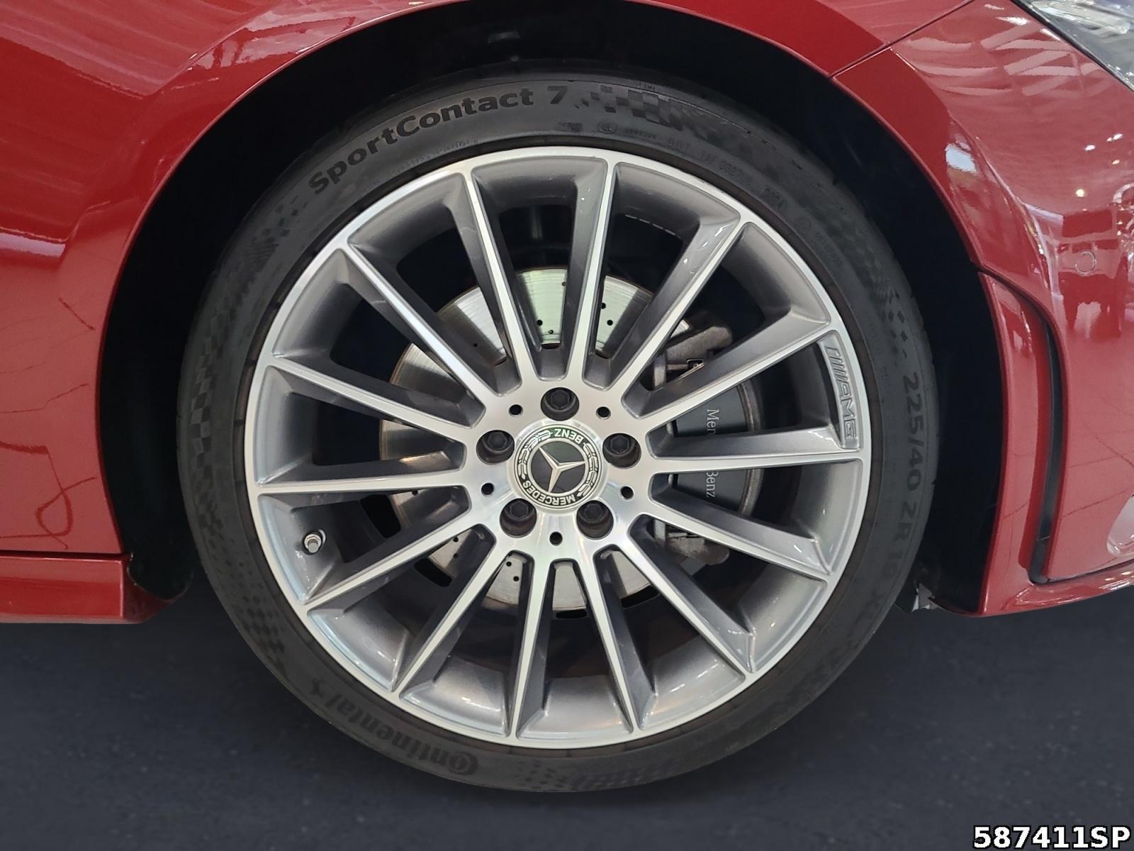 Fahrzeugabbildung Mercedes-Benz CLA 200 Shooting Brake AMG NIGHT PANORAMA KAMER