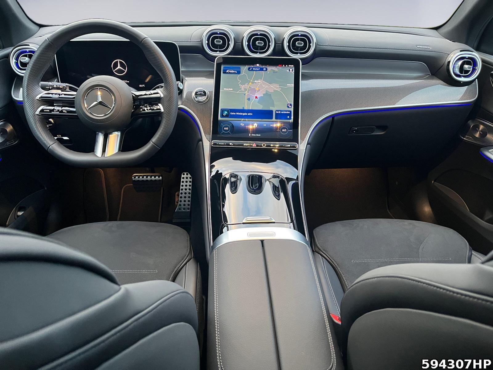 Fahrzeugabbildung Mercedes-Benz GLC 450 d 4M AMG AHK Pano Memory 360° DISTRONIC