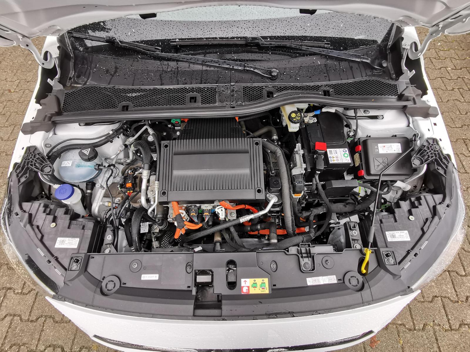 Fahrzeugabbildung Opel Corsa elektro, Edition