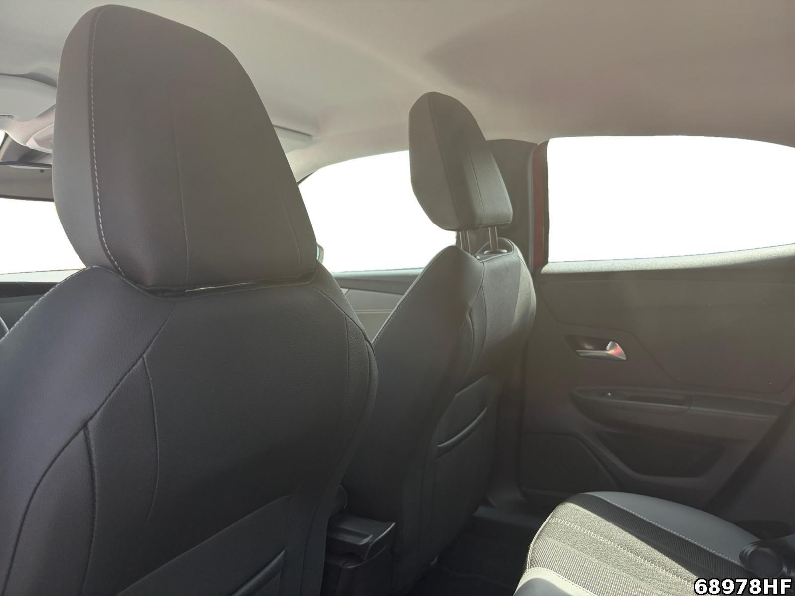 Fahrzeugabbildung Opel Mokka Elegance +SHZ+CARPLAY+TEMPOMAT