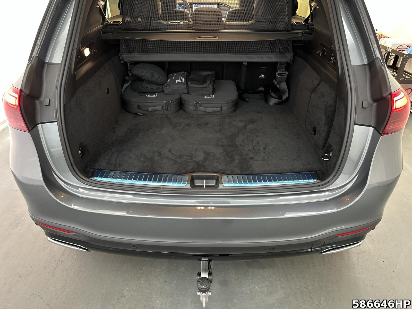 Fahrzeugabbildung Mercedes-Benz GLE 350 de 4MATIC +AMG+NIGHT+HUD+AHK+22