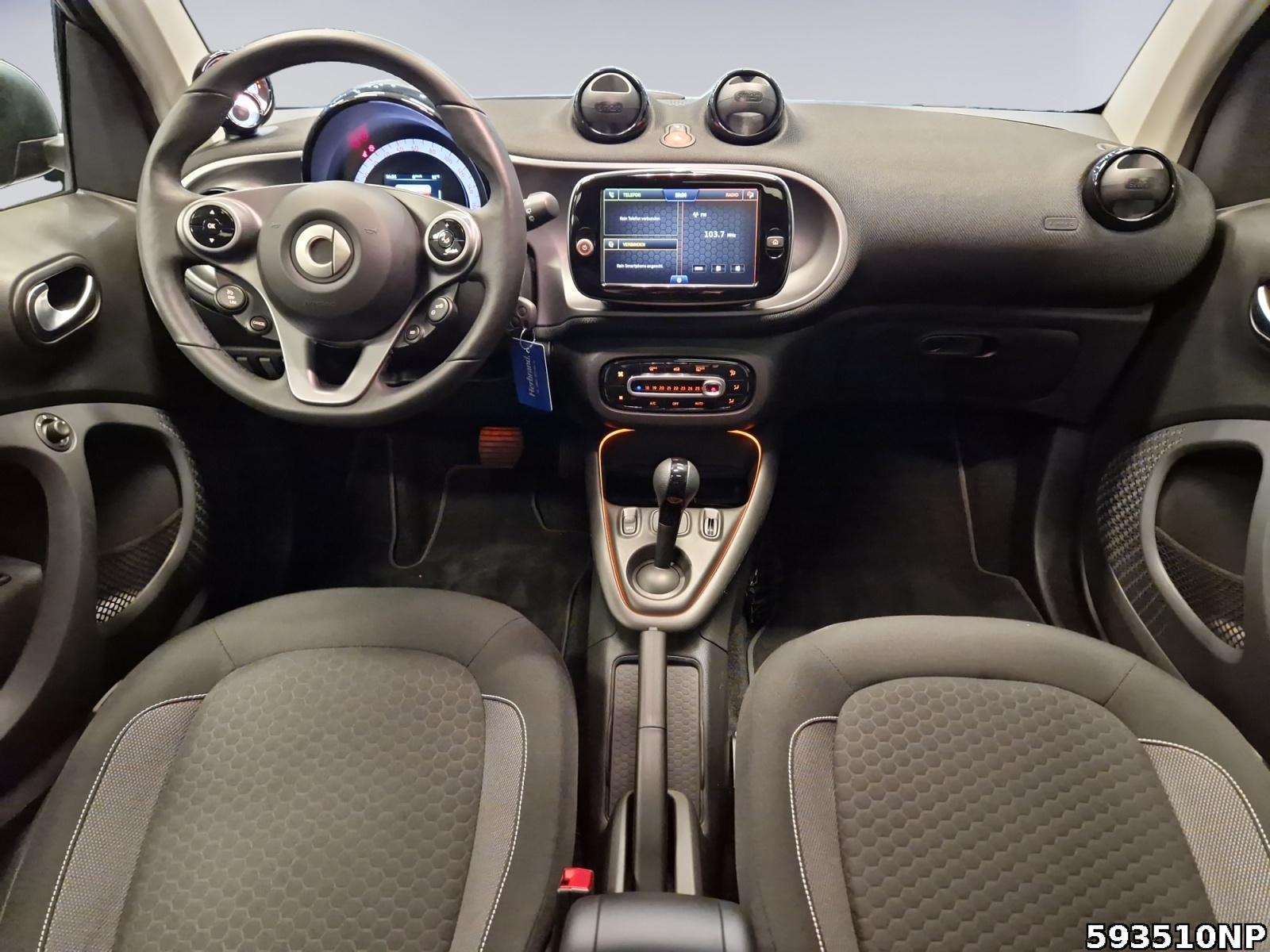 Fahrzeugabbildung Smart ForTwo EQ Pano LED Ambiente Kamera Sitzhzg. .