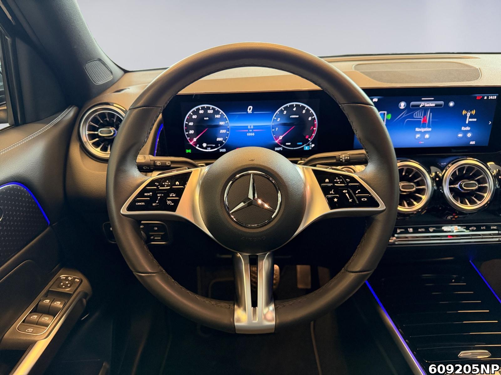 Fahrzeugabbildung Mercedes-Benz GLB 200 Progressive AHK Distronic LED Kamera 18