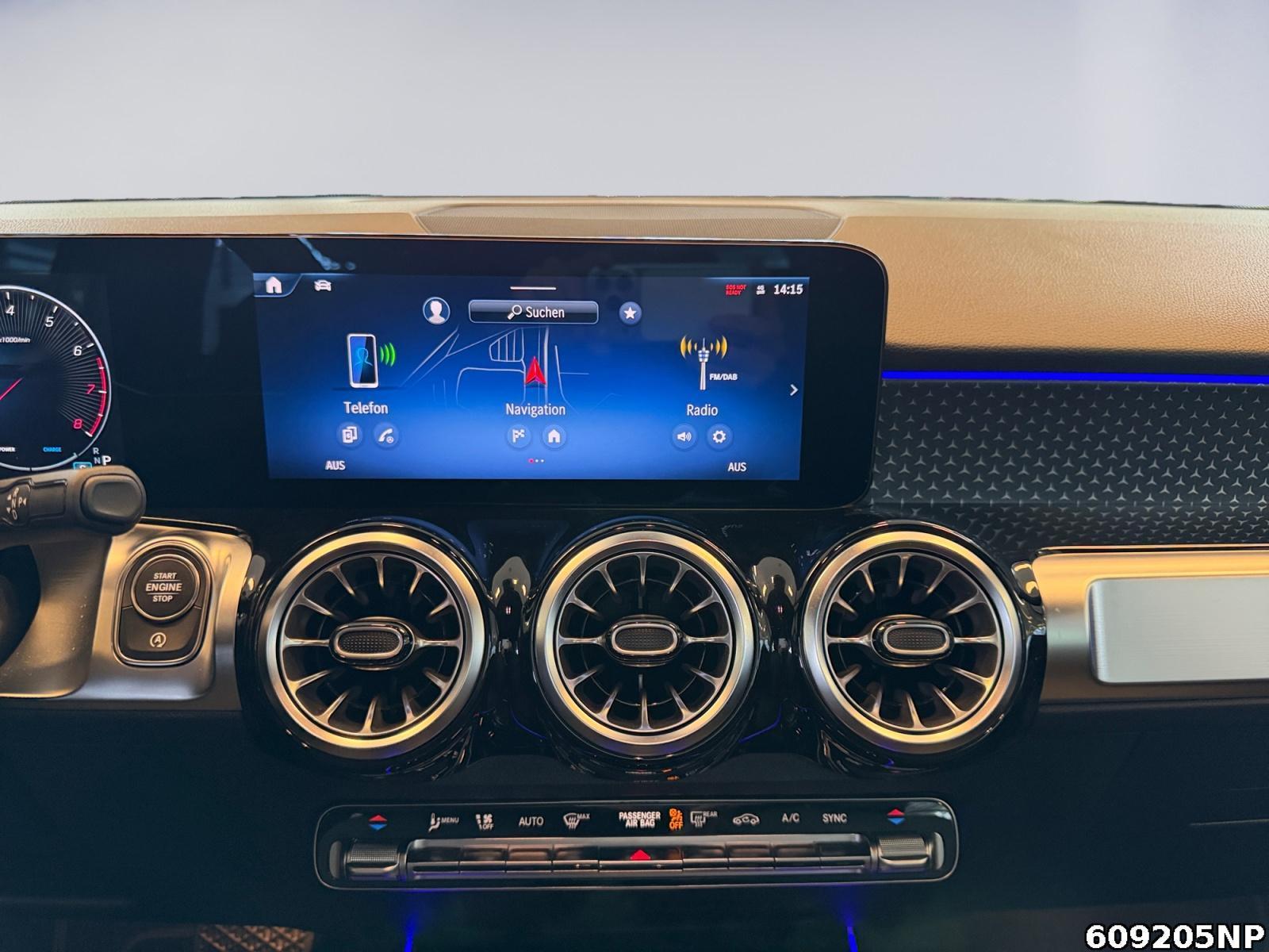 Fahrzeugabbildung Mercedes-Benz GLB 200 Progressive AHK Distronic LED Kamera 18