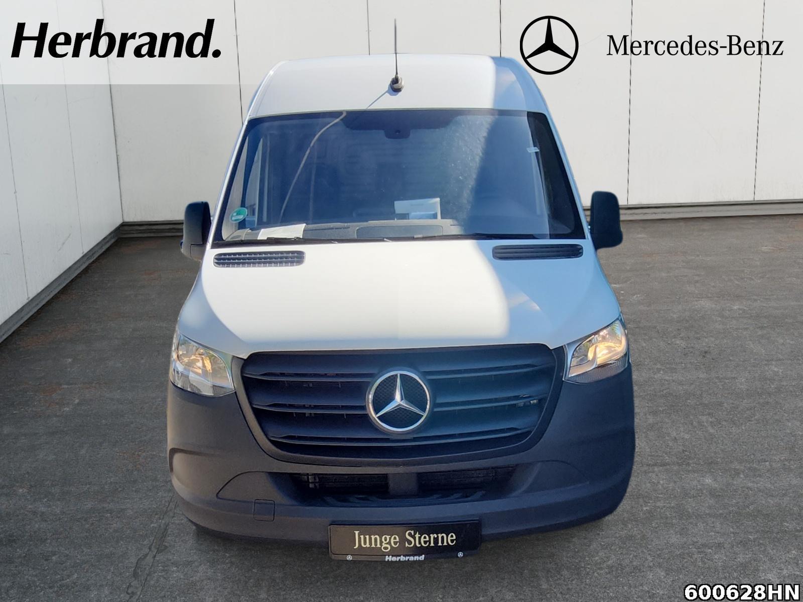Fahrzeugabbildung Mercedes-Benz Sprinter 315 L2H2*Sortimo*MBUX*Kamera*