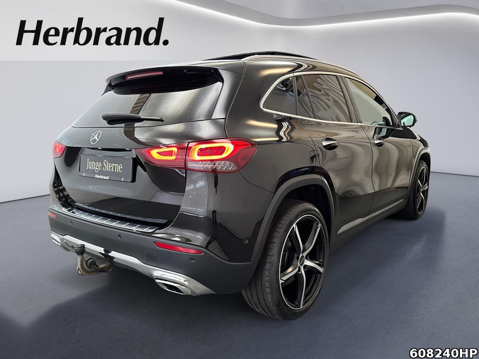 Fahrzeugabbildung Mercedes-Benz GLA 220 d Progressive AHK DISTRONIC Pano Memory