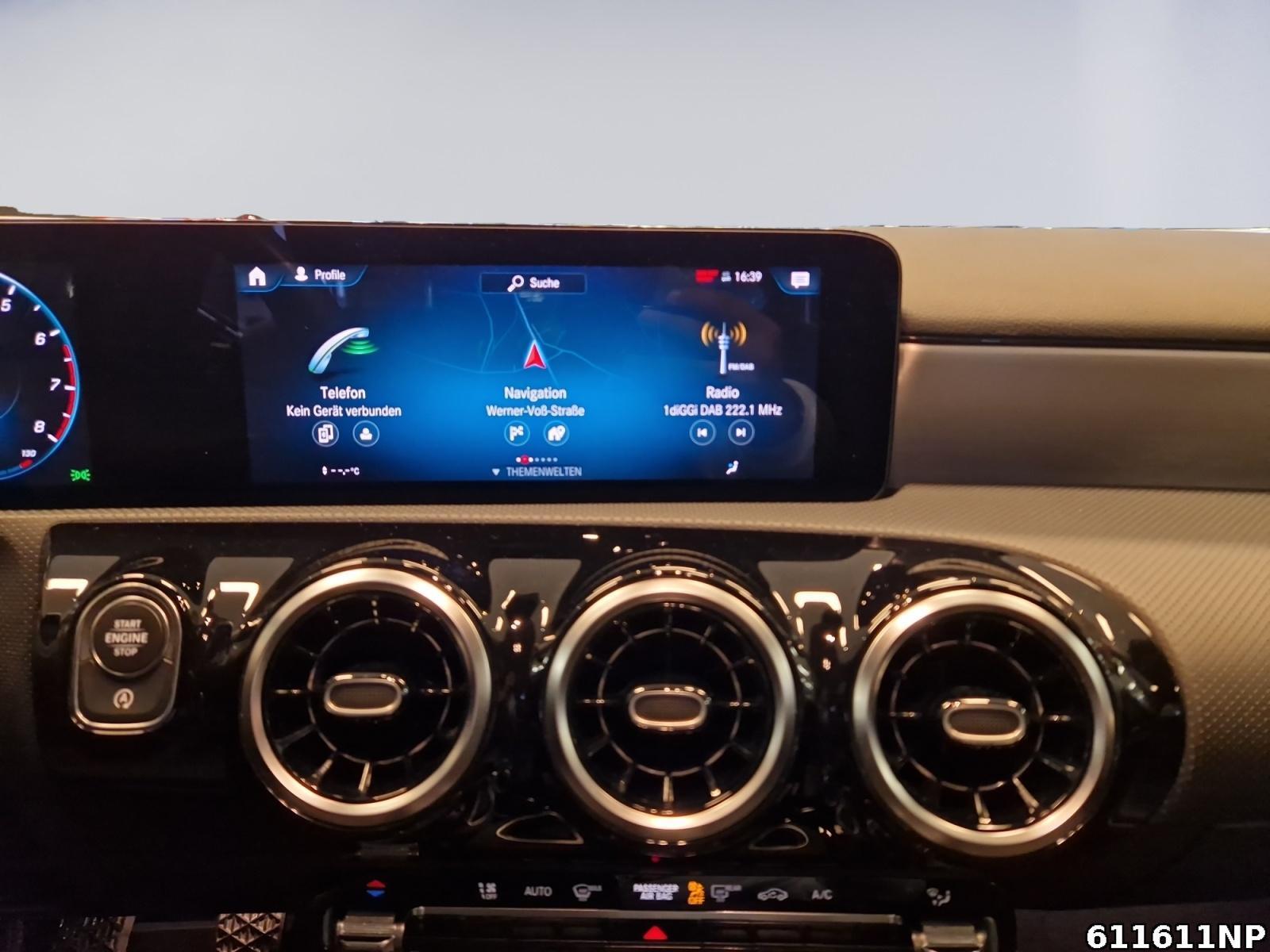 Fahrzeugabbildung Mercedes-Benz A 180 Progressive DAB+ CarPlay Android Agumentet