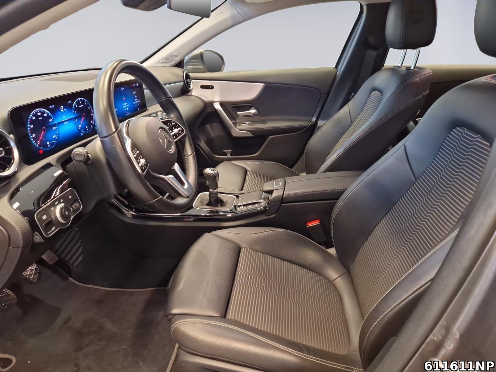 Fahrzeugabbildung Mercedes-Benz A 180 Progressive DAB+ CarPlay Android Agumentet