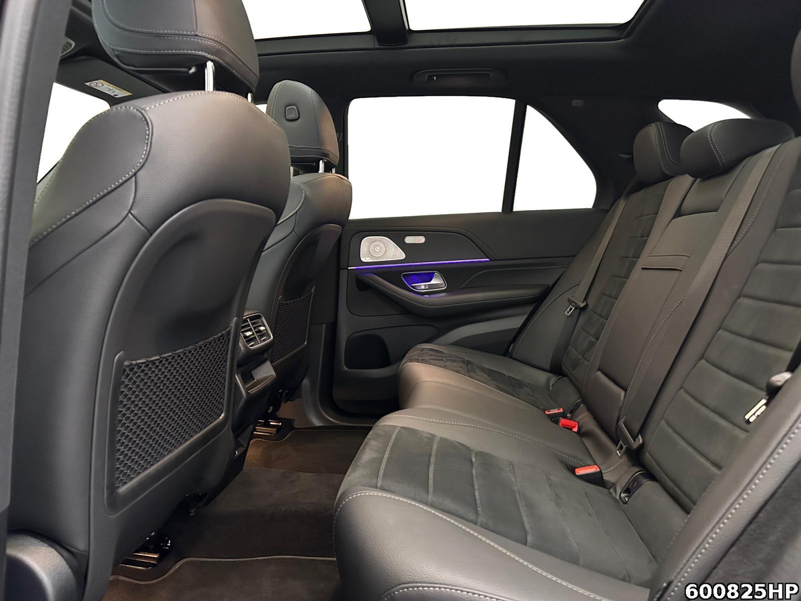 Fahrzeugabbildung Mercedes-Benz GLE 450 AMG d 4M AMG Night AIRMATIC MULTIBEAM 360°