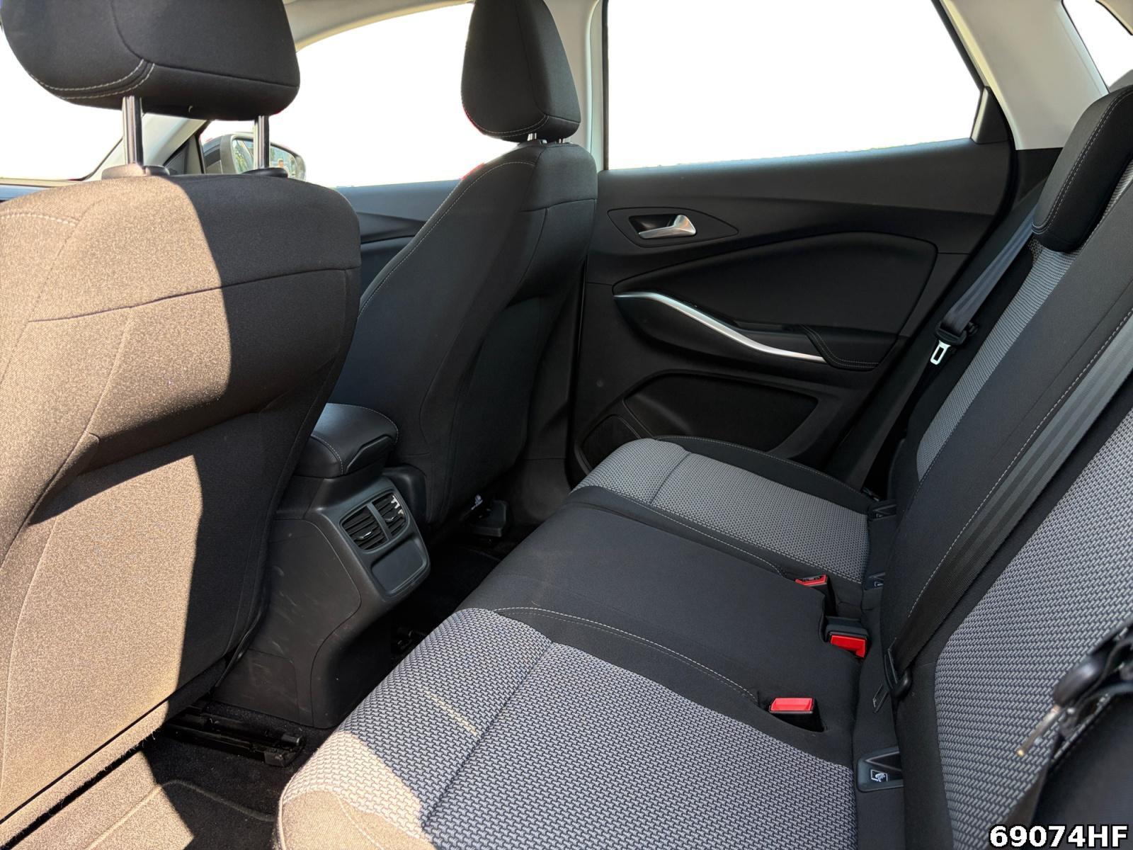 Fahrzeugabbildung Opel Grandland X Enjoy +CARPLAY+KAMERA+TEMPOMAT+DAB