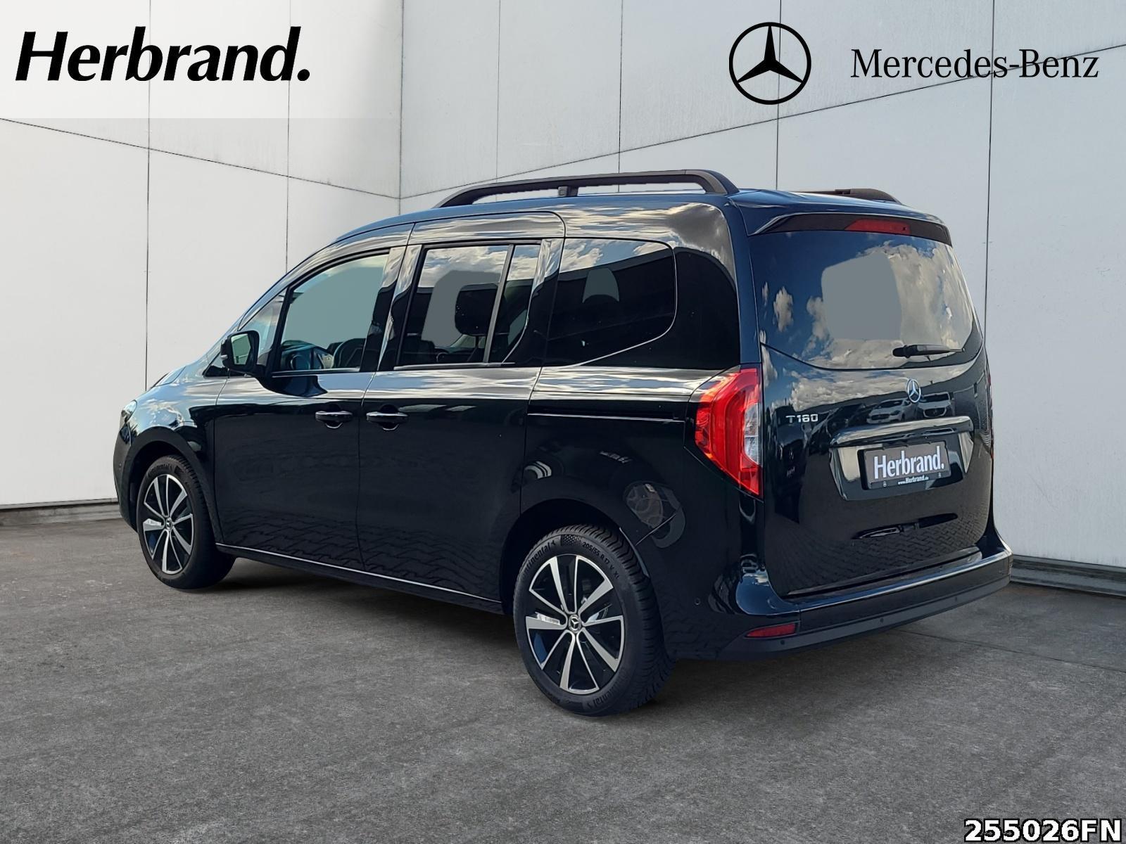 Fahrzeugabbildung Mercedes-Benz T-Klasse STYLE 6-G*LED*Park-P*Tempo*Navi*Klima*