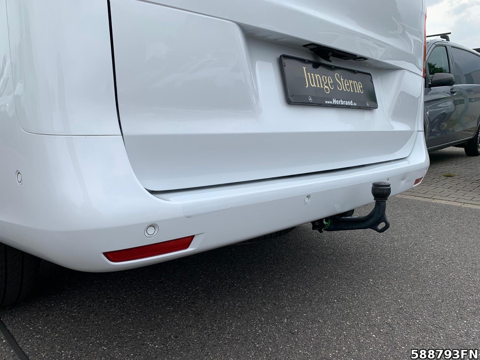Fahrzeugabbildung Mercedes-Benz Vito 116 L 4x4 *LED*2 x SCHIEBETÜR*AHK*DISTRONIC