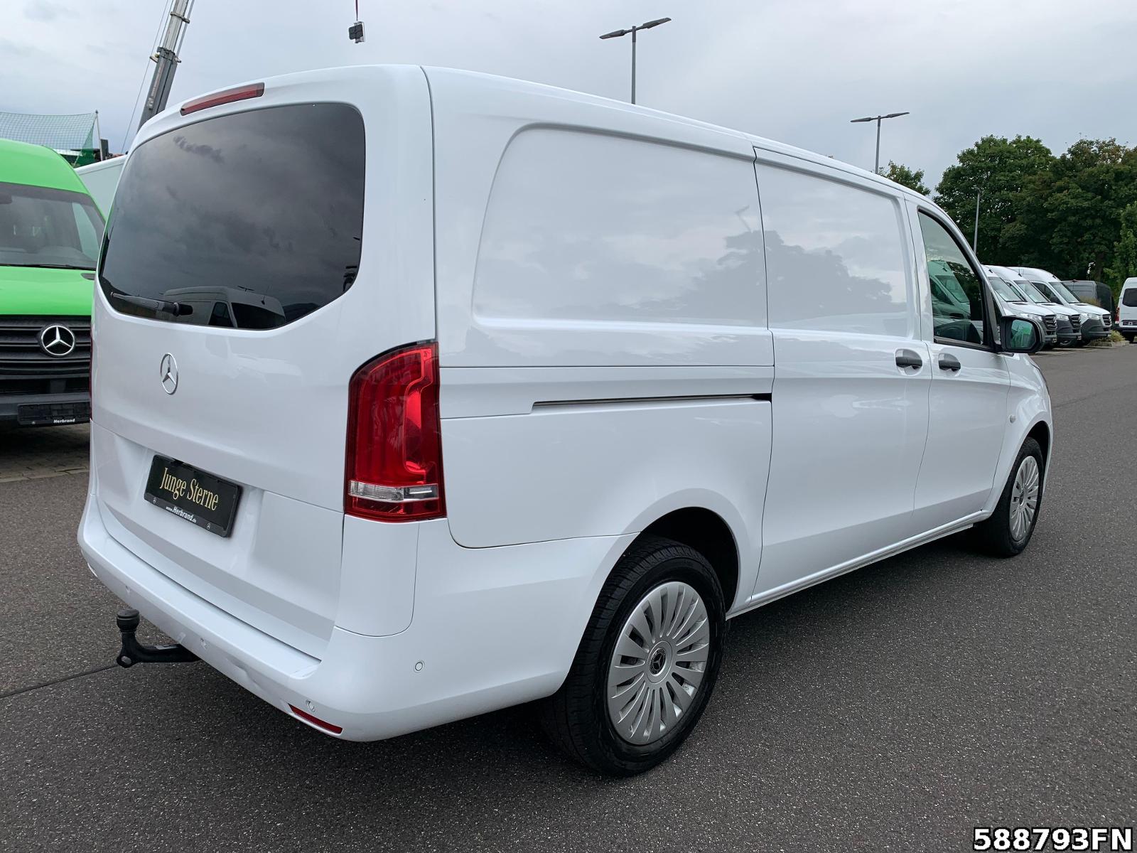 Fahrzeugabbildung Mercedes-Benz Vito 116 L 4x4 *LED*2 x SCHIEBETÜR*AHK*DISTRONIC