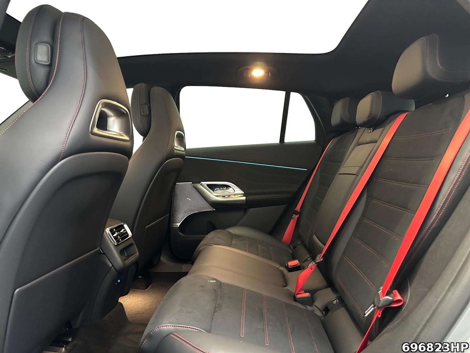 Fahrzeugabbildung Mercedes-Benz GLC 400 4MATIC +AMG+NIGHT+HYPERSCREEN+BURMEST