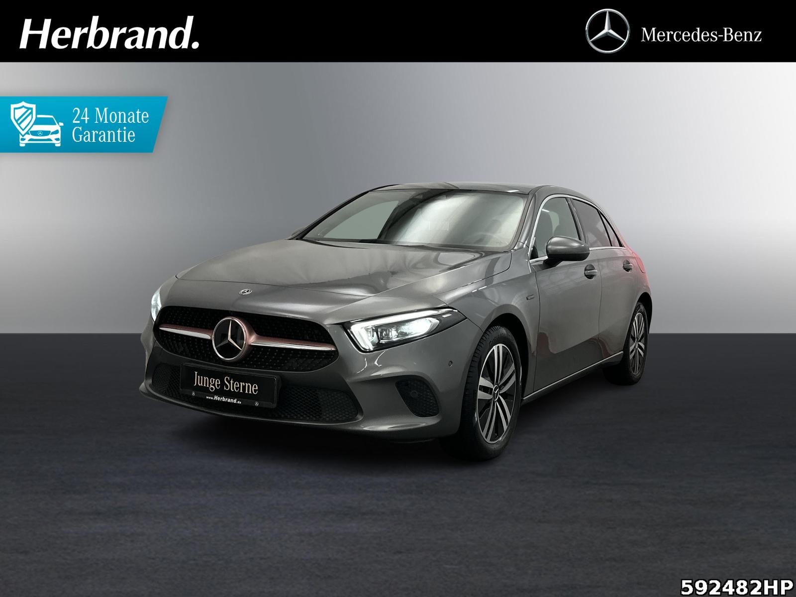 Mercedes-Benz A 250 Progressive MULTIBEAM 360° DISTRONIC