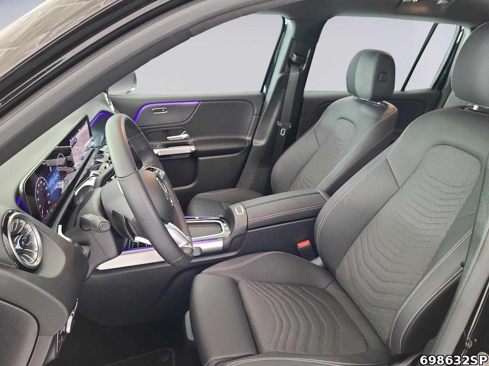 Fahrzeugabbildung Mercedes-Benz GLB 200 Progressive LED DISTRONIC KAMERA KEYLESS