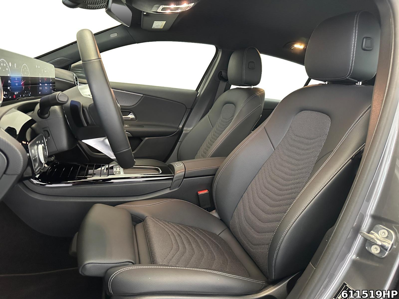 Fahrzeugabbildung Mercedes-Benz A 180 Progressive AHK Lenkradhzg Kamera Sitzhzg