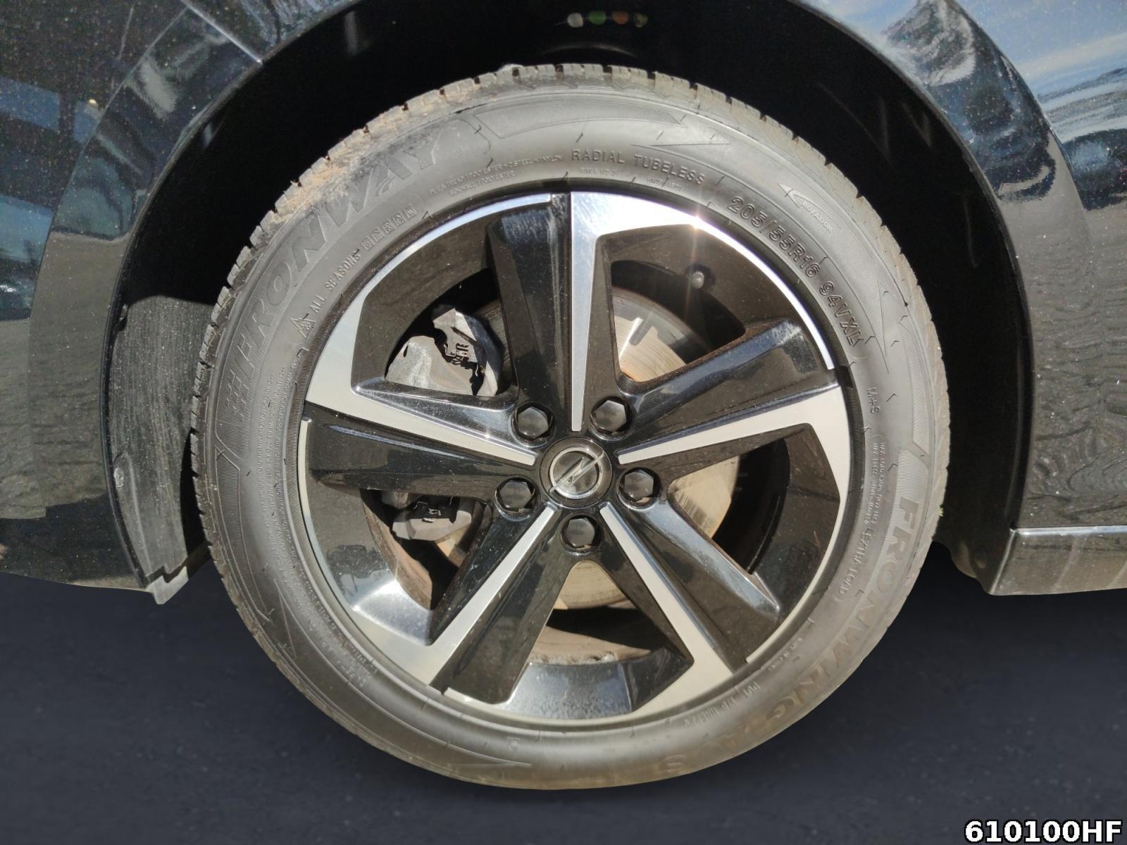 Fahrzeugabbildung Opel Astra 1.2 Turbo GS (EURO 6e)