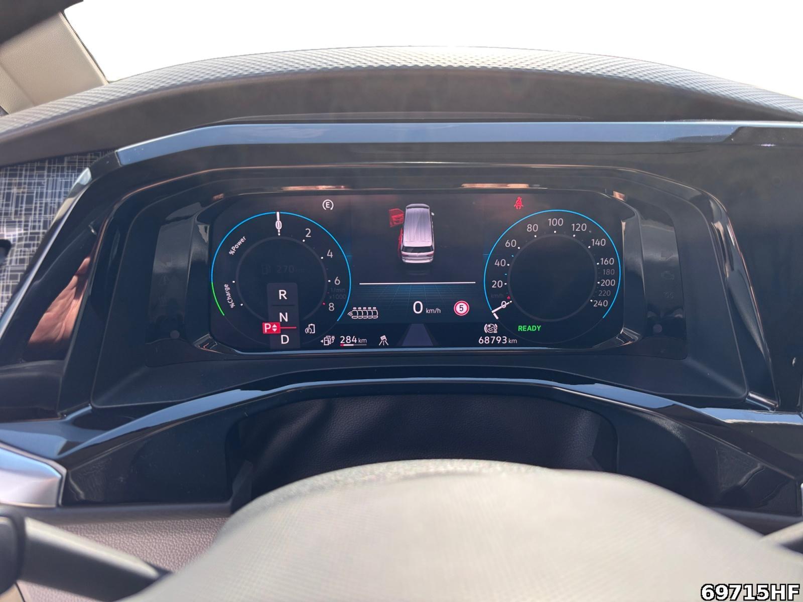 Fahrzeugabbildung Volkswagen T7 Multivan Multivan 1.4 TSI eHybrid (EURO 6d)