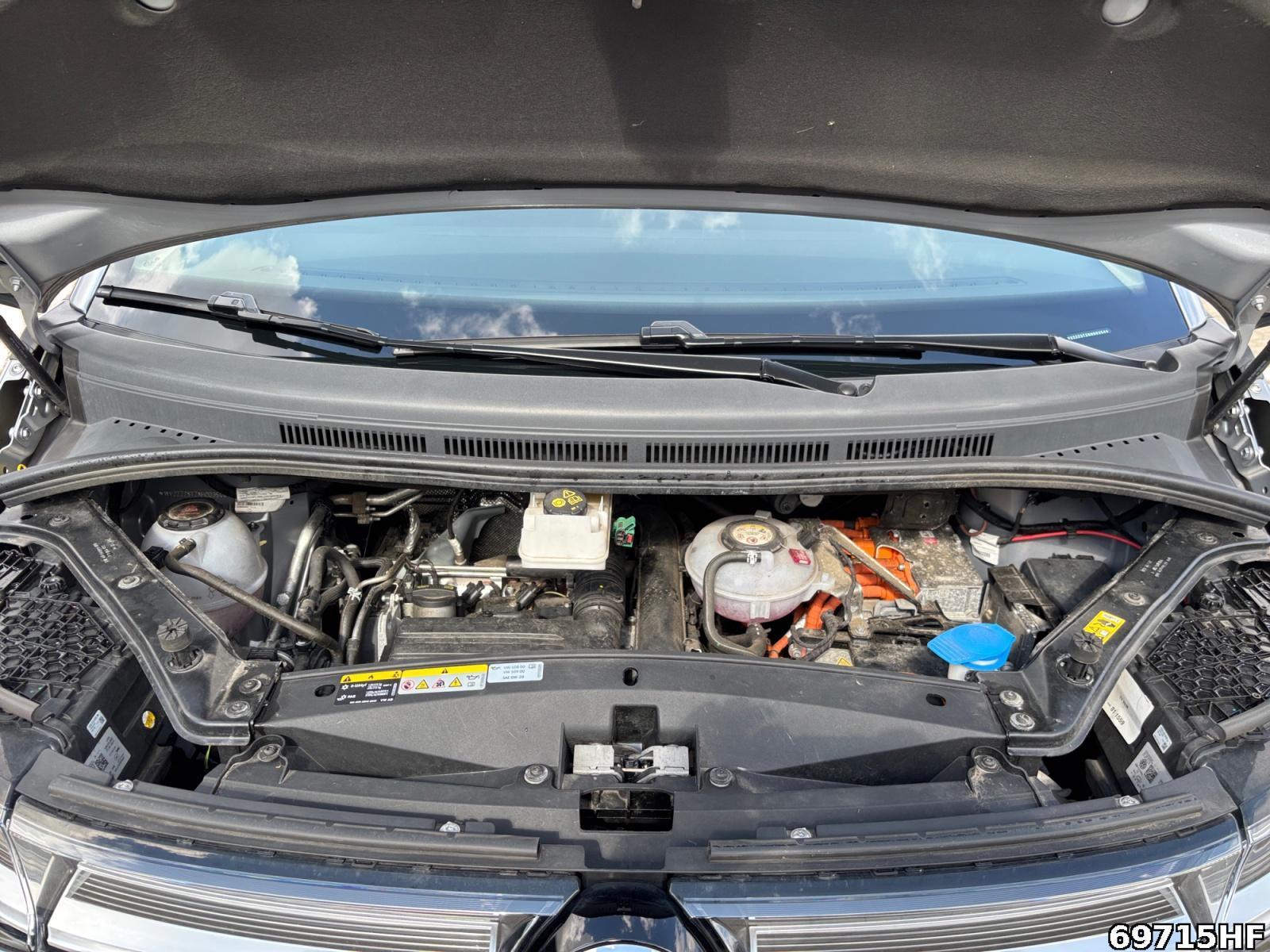 Fahrzeugabbildung Volkswagen T7 Multivan Multivan 1.4 TSI eHybrid (EURO 6d)