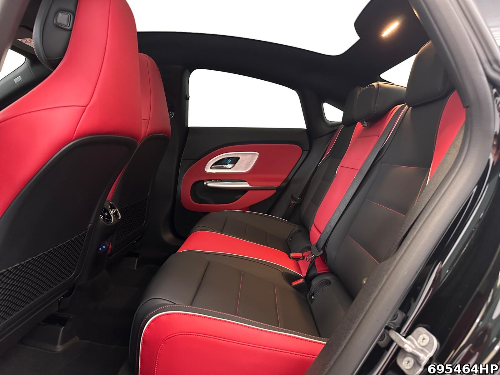 Fahrzeugabbildung Mercedes-Benz CLA 200 +AMG+NIGHT+360°KAM+MULTIBEAM+DISTRONIC+