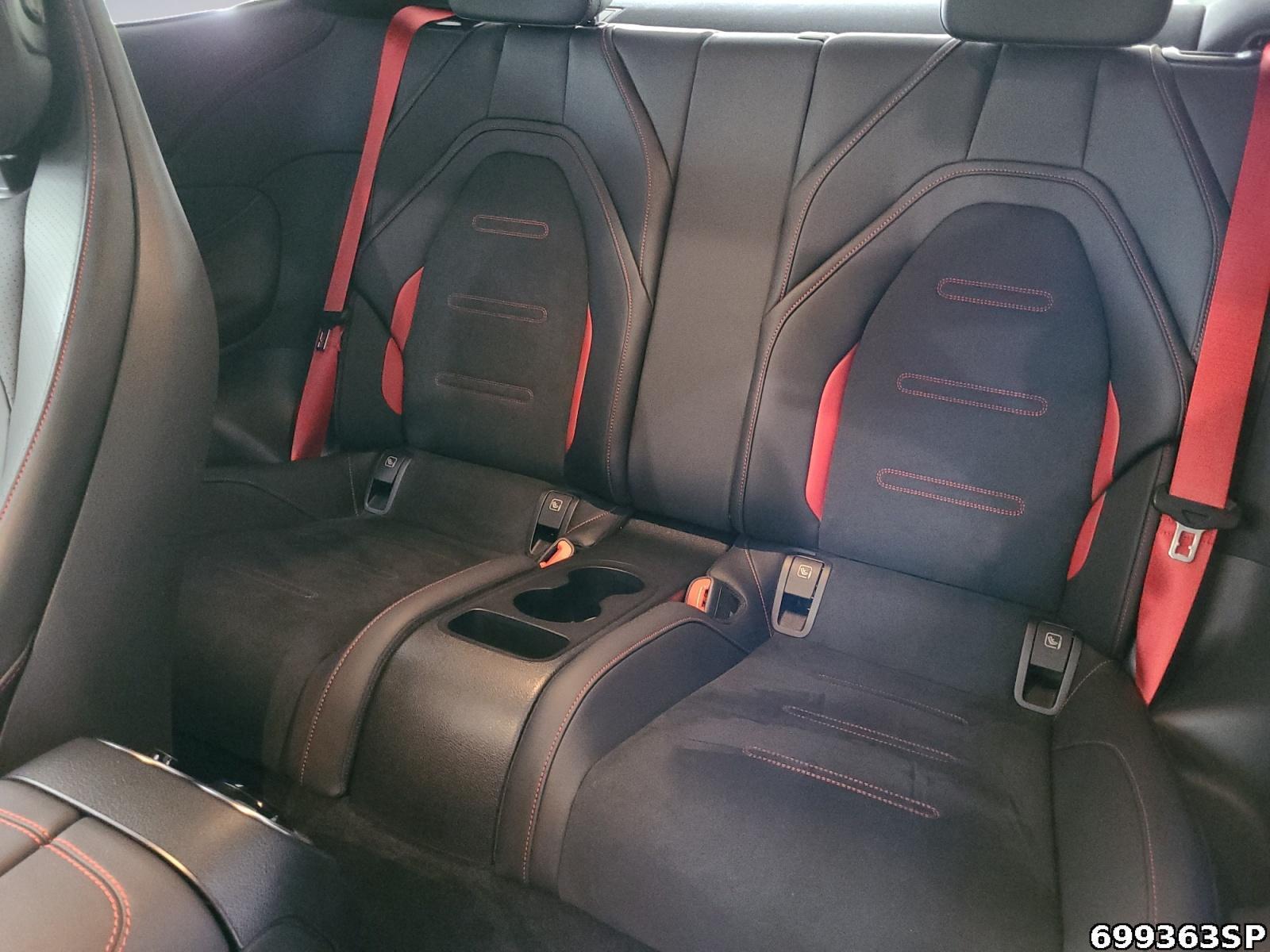 Fahrzeugabbildung Mercedes-Benz CLE 53 AMG 4M+ Pano Night Digital Light 360° Memory