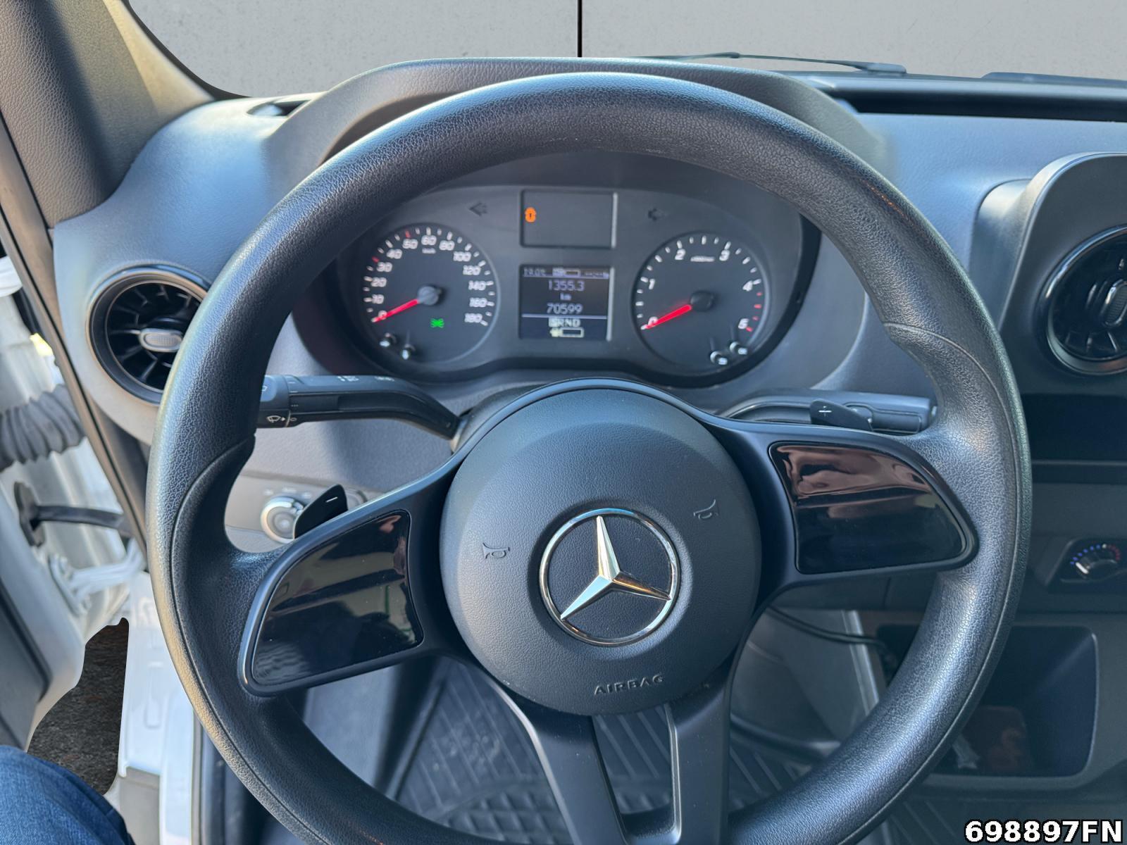 Fahrzeugabbildung Mercedes-Benz Sprinter 317 CDI Pritsche *AHK 3,5 to*Automatik*