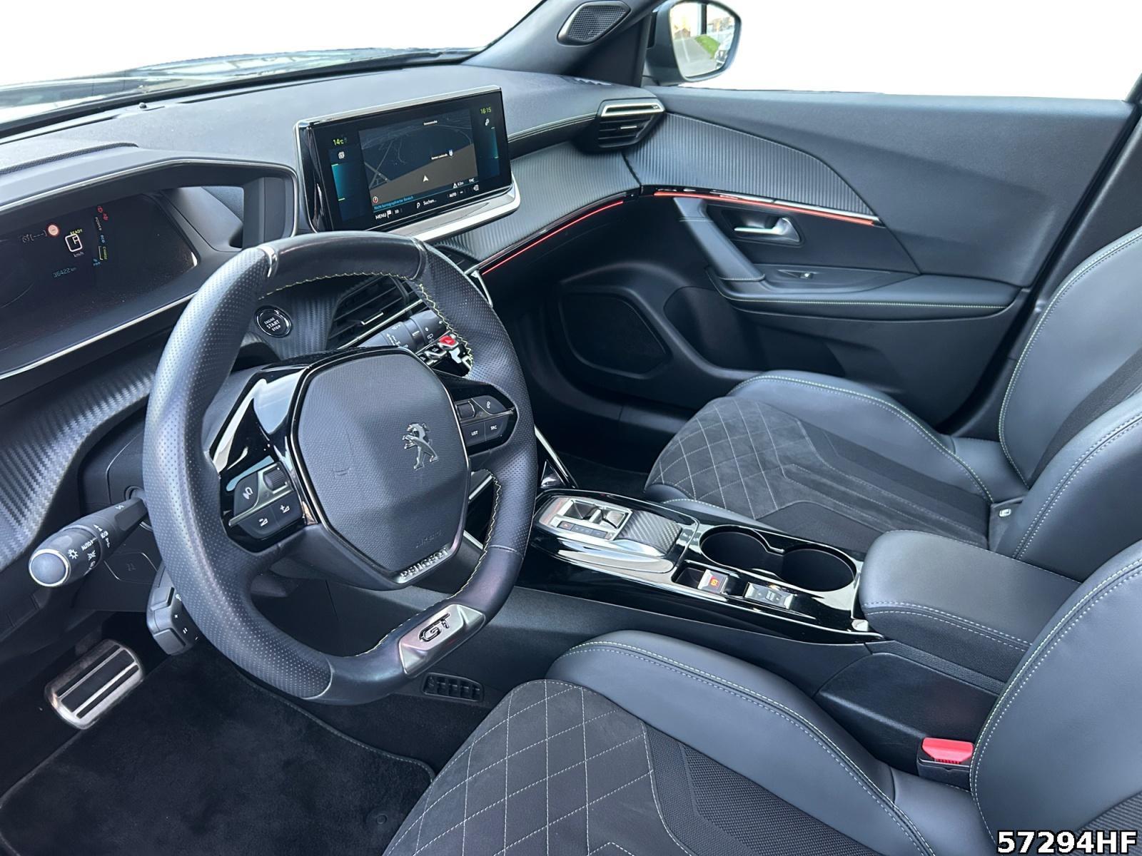 Fahrzeugabbildung Peugeot 2008 GT