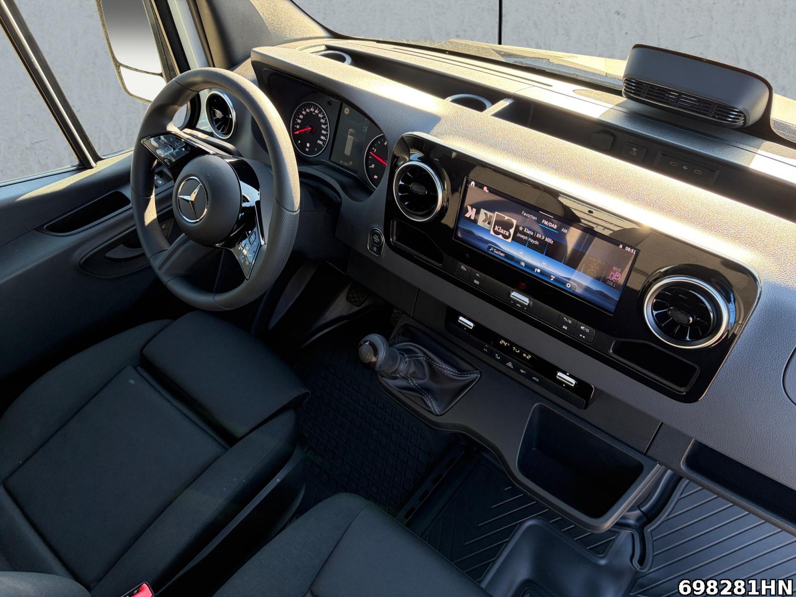 Fahrzeugabbildung Mercedes-Benz Sprinter 311 CDI *MBUX*DAB*KLIMA*RFK*HOLZB