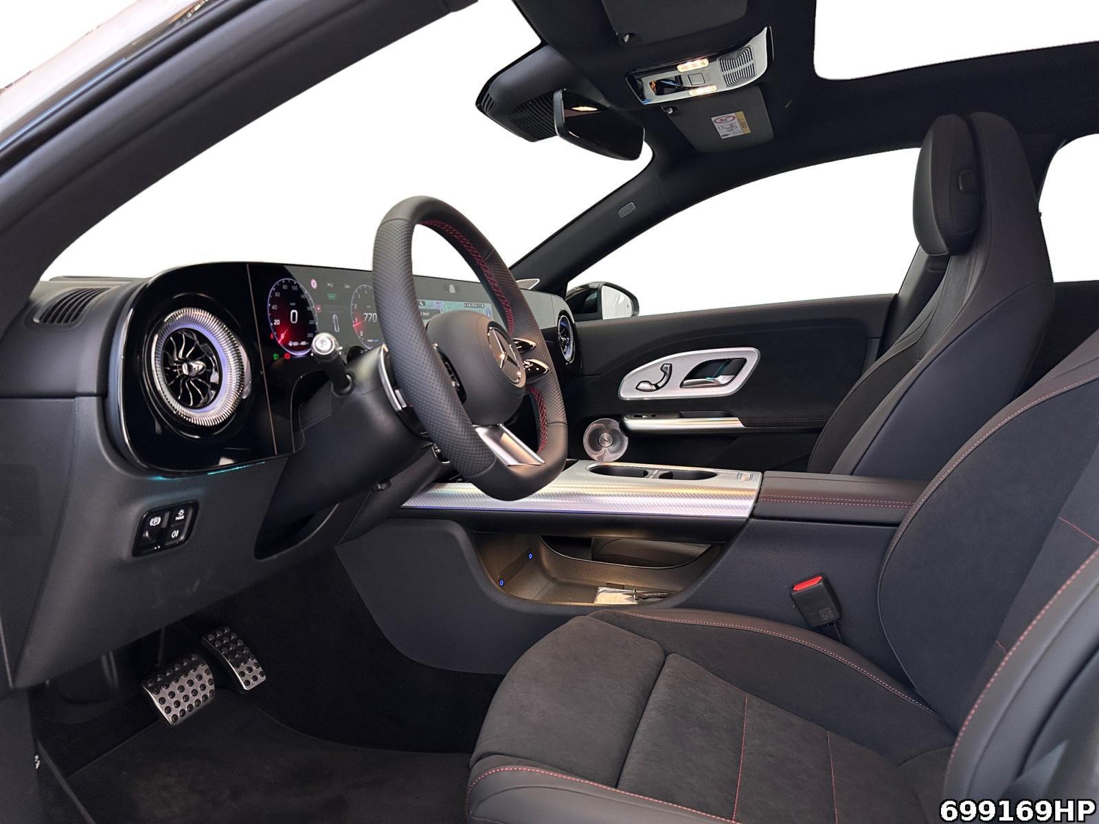 Fahrzeugabbildung Mercedes-Benz CLA 200 Shooting Brake +AMG+NIGHT+PREMIUM+360°+MASSAGE+HUD+