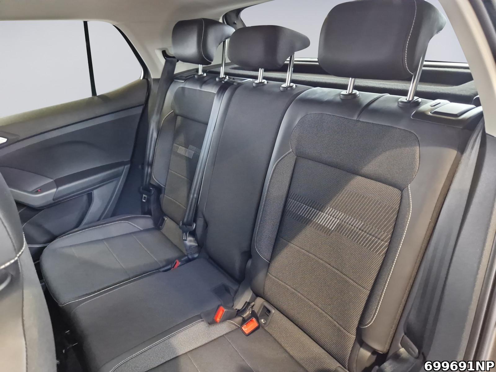 Fahrzeugabbildung Volkswagen T-Cross 1.0 TSI Style DAB+ Rückfahrkamera PDC
