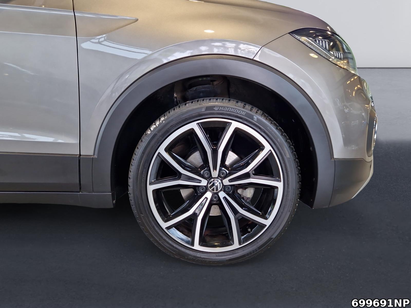 Fahrzeugabbildung Volkswagen T-Cross 1.0 TSI Style DAB+ Rückfahrkamera PDC