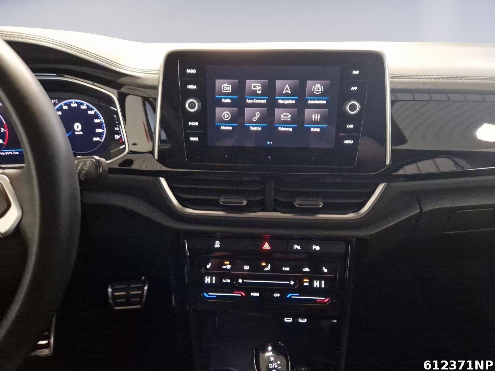 Fahrzeugabbildung Volkswagen T-Roc 1.5 TSI R-Line LED Digital Cockpit PRO