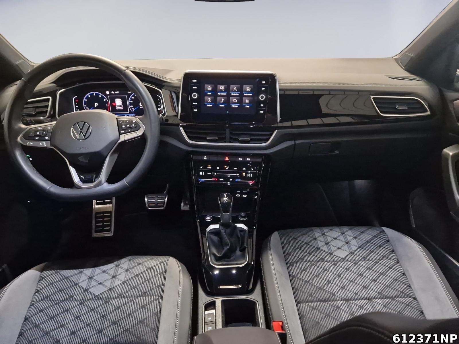 Fahrzeugabbildung Volkswagen T-Roc 1.5 TSI R-Line LED Digital Cockpit PRO