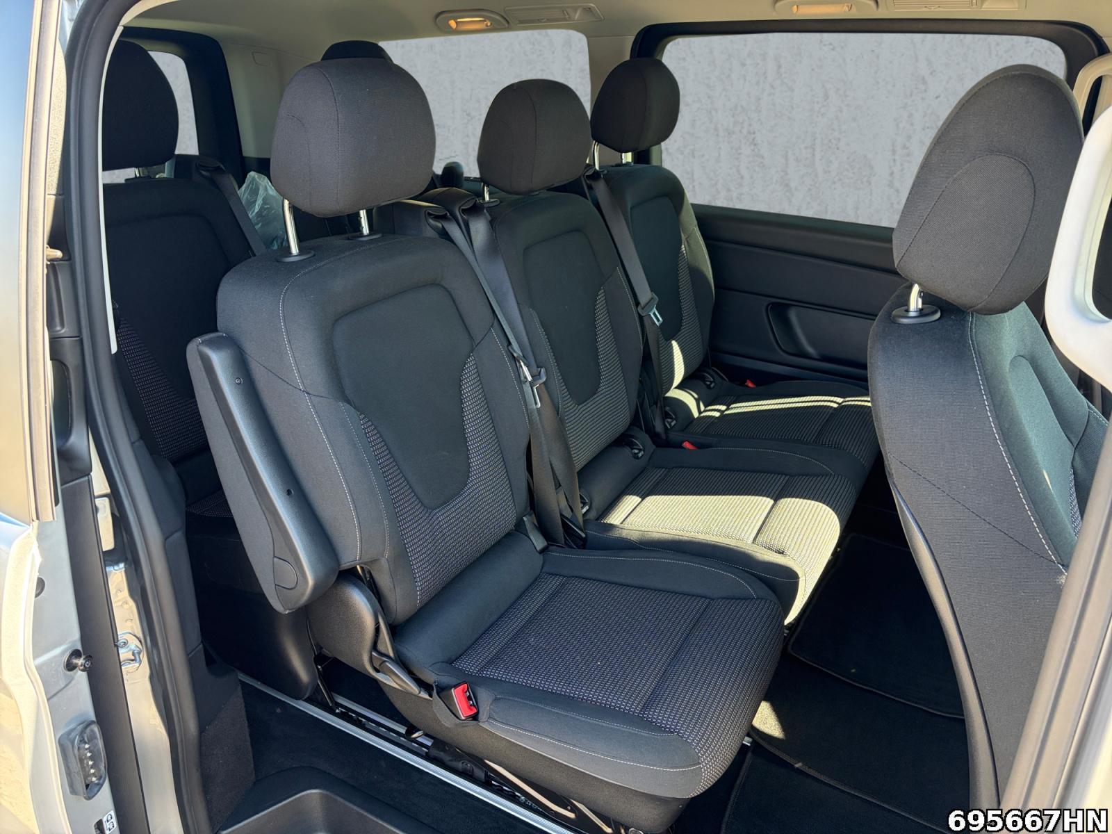 Fahrzeugabbildung Mercedes-Benz V 220 ED/L *LED*Distronic*AHK*7-Sitzer*MBUX*