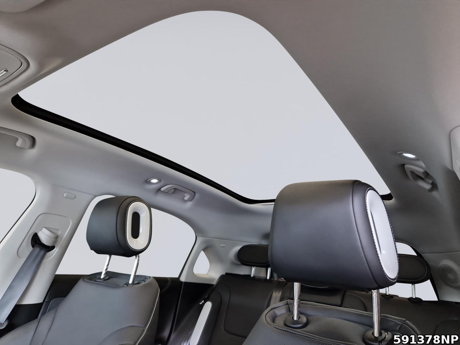 Fahrzeugabbildung Smart ONE Pulse Panorama Ambiente Head-Up 360° Kamera