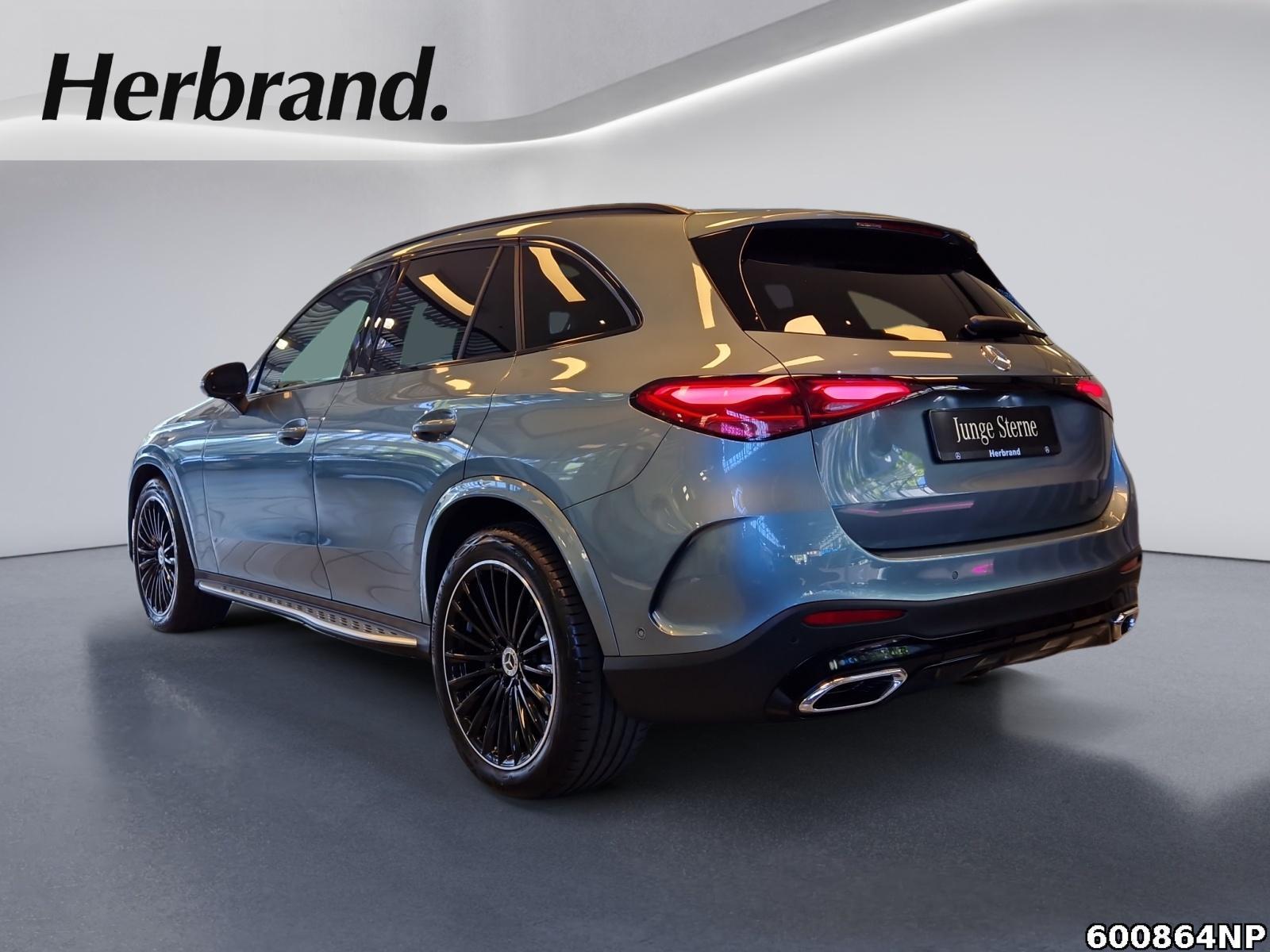 Fahrzeugabbildung Mercedes-Benz GLC 300 d 4M AMG Pano AHK Burmester DigitalLight