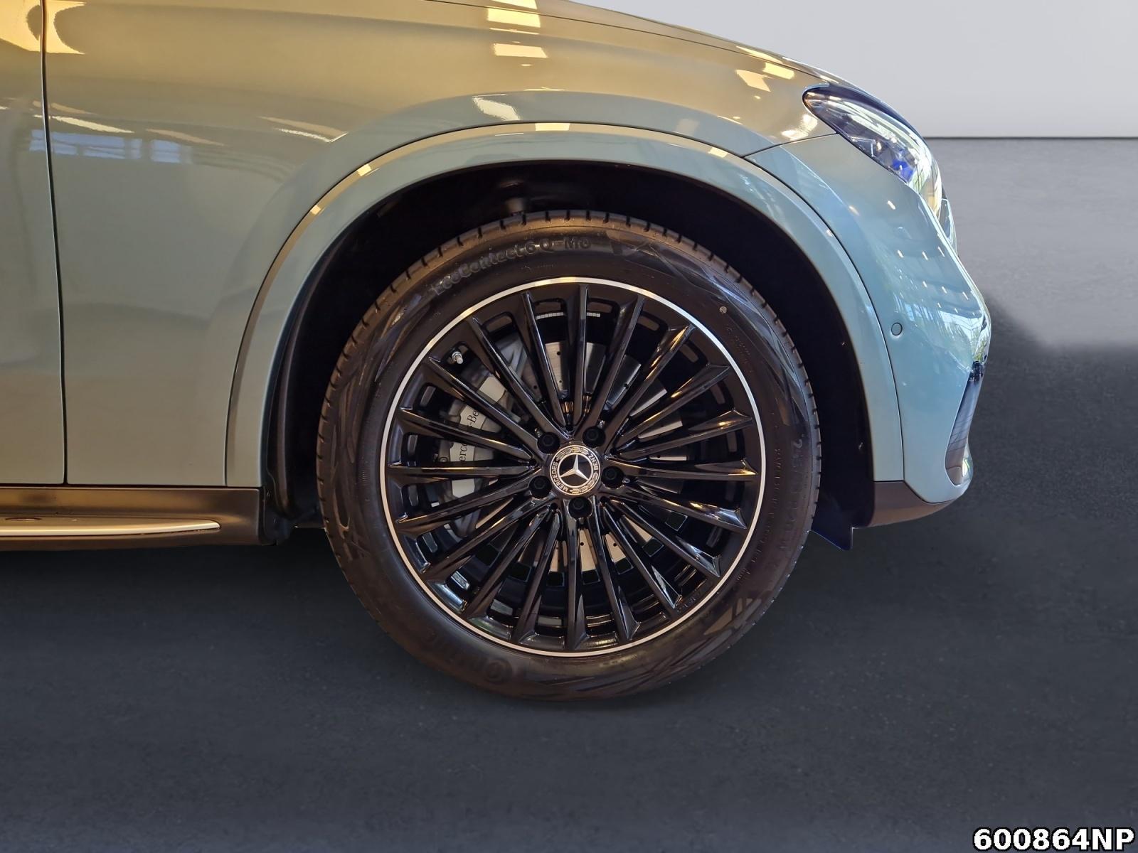 Fahrzeugabbildung Mercedes-Benz GLC 300 d 4M AMG Pano AHK Burmester DigitalLight