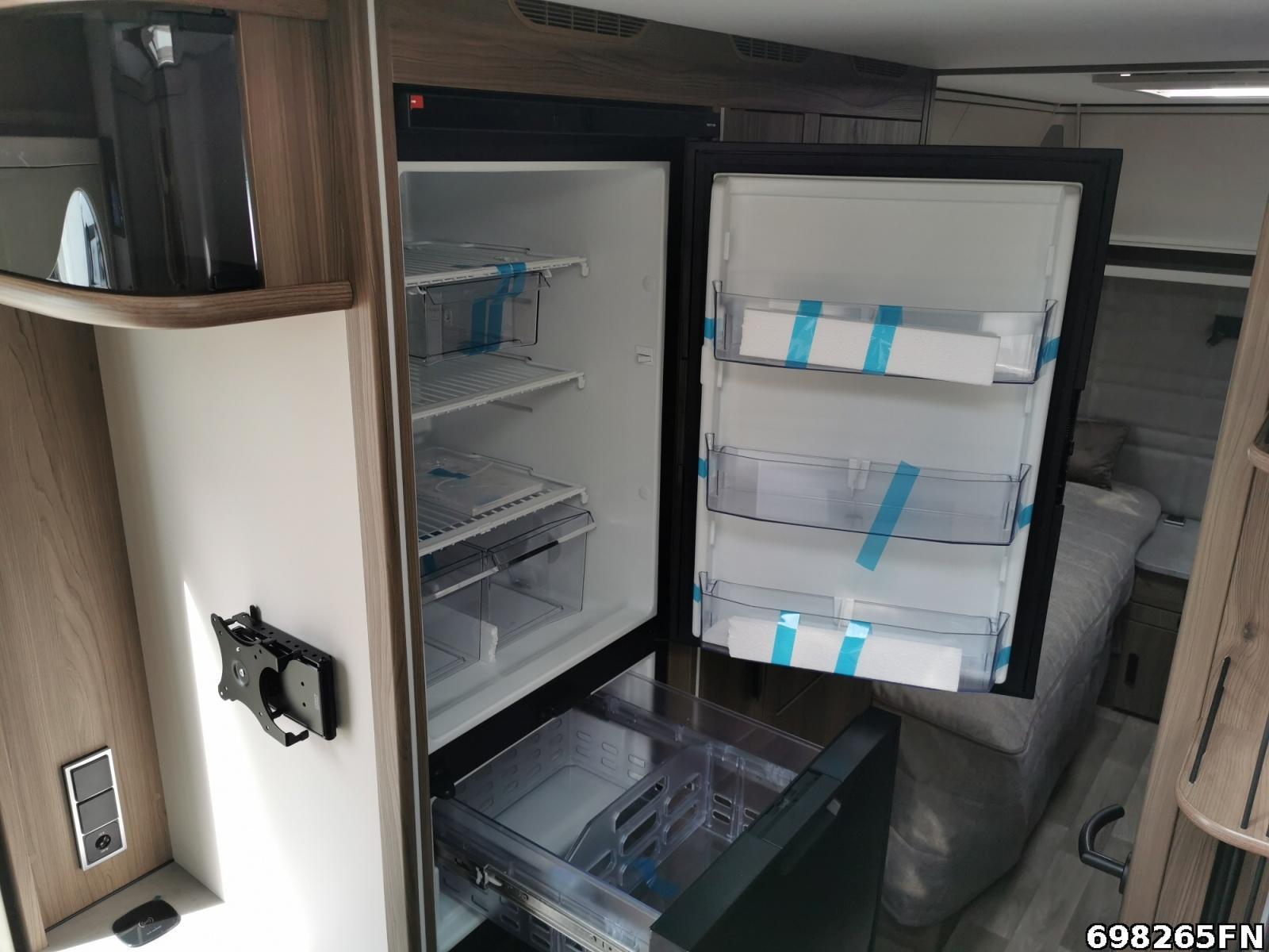 Fahrzeugabbildung Kabe Royal 560 GLE B2 2027