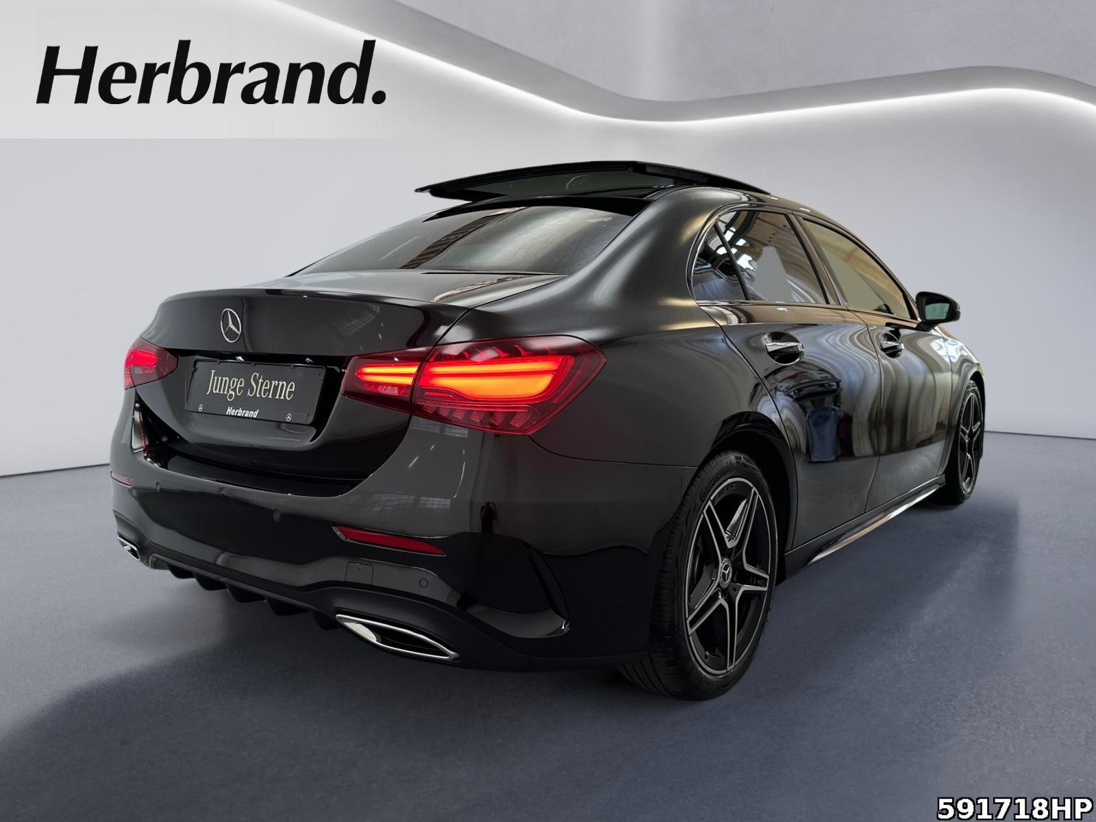 Fahrzeugabbildung Mercedes-Benz A 180 Limousine AMG Night Pano MULTIBEAM 360°