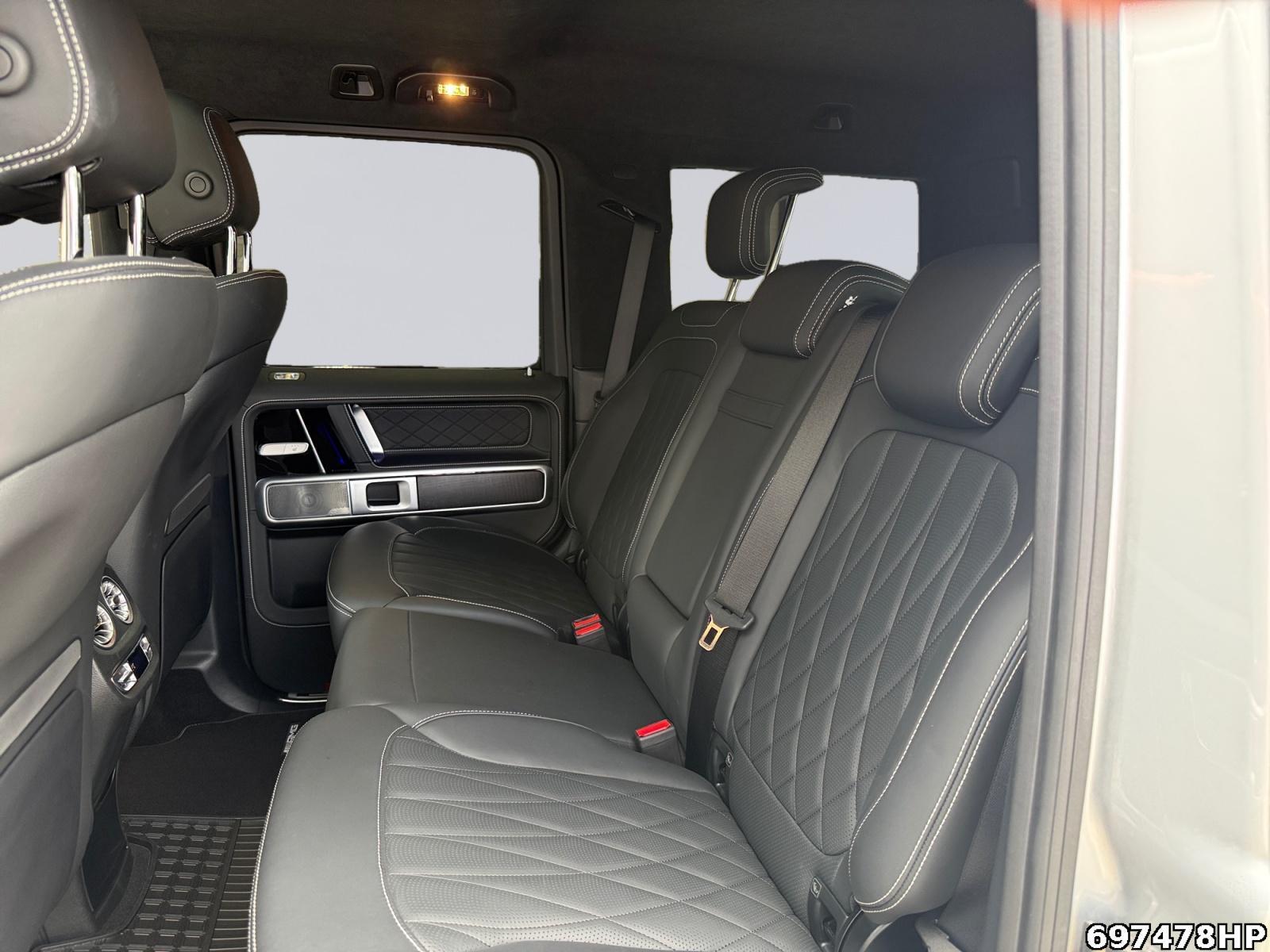 Fahrzeugabbildung Mercedes-Benz G 400 d AMG Line AHK Burmester Massage Standh.
