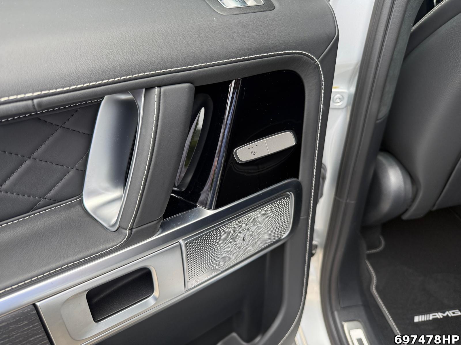 Fahrzeugabbildung Mercedes-Benz G 400 d AMG Line AHK Burmester Massage Standh.