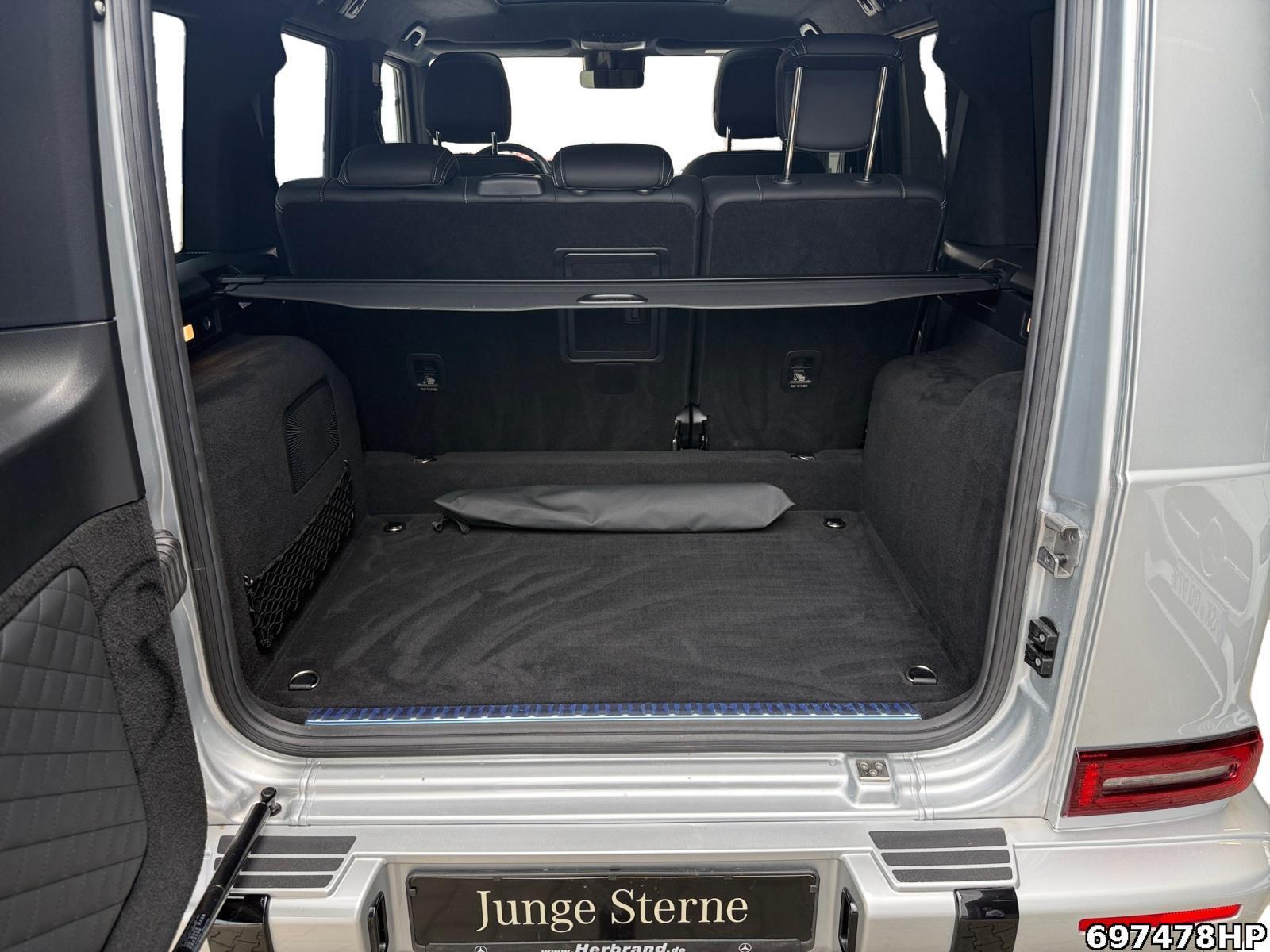 Fahrzeugabbildung Mercedes-Benz G 400 d AMG Line AHK Burmester Massage Standh.