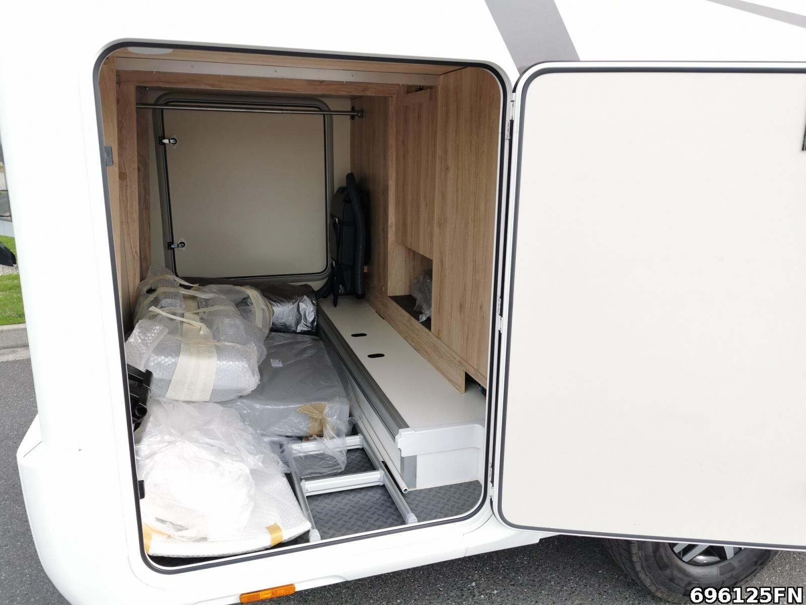 Fahrzeugabbildung Eura Mobil Profila T 695 EB 3,5t Anhängerkupplung Sat TV