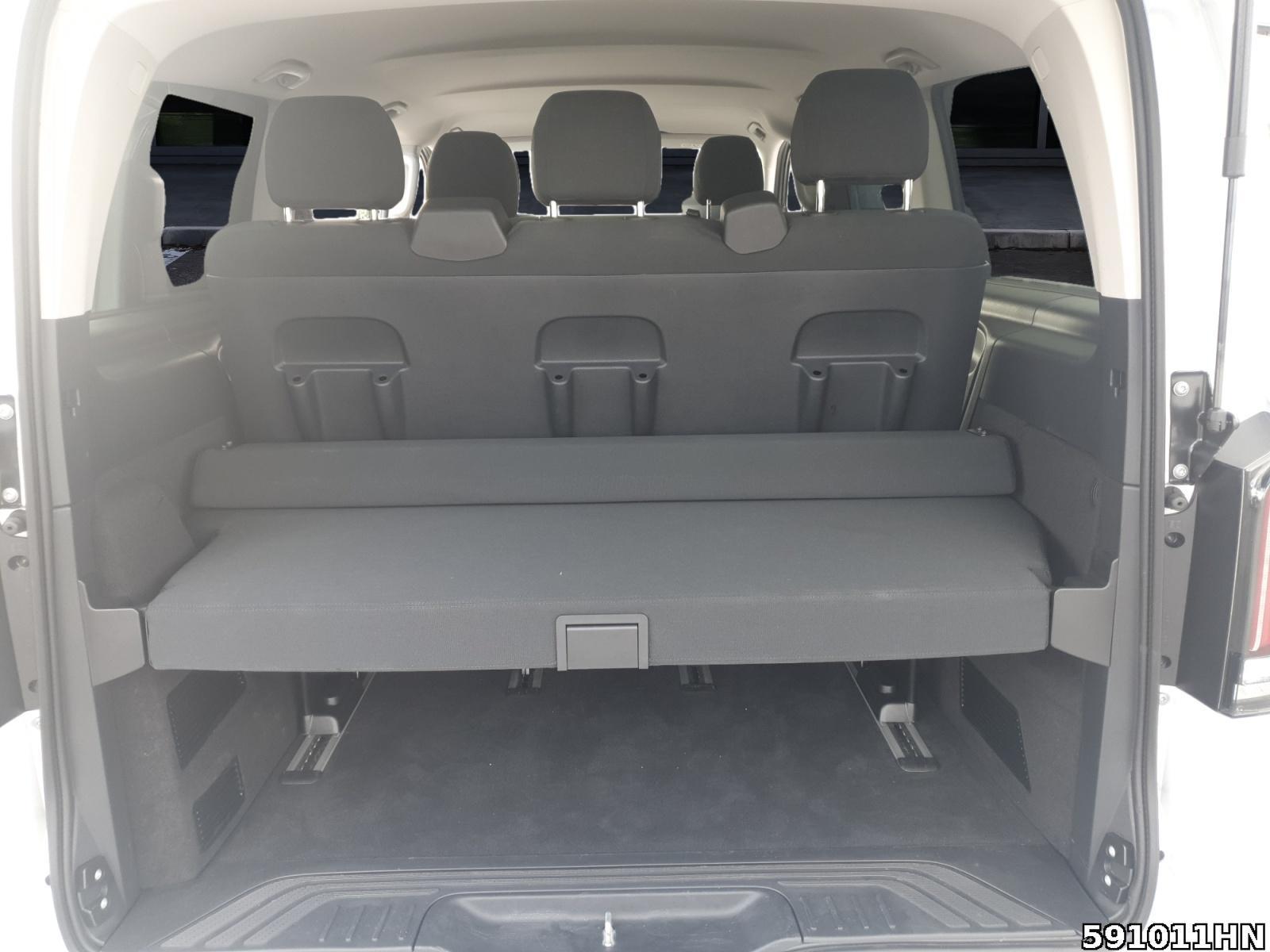 Fahrzeugabbildung Mercedes-Benz Vito 116 CDI Tourer PRO 9G*Standh*Liegep*LED*AHK