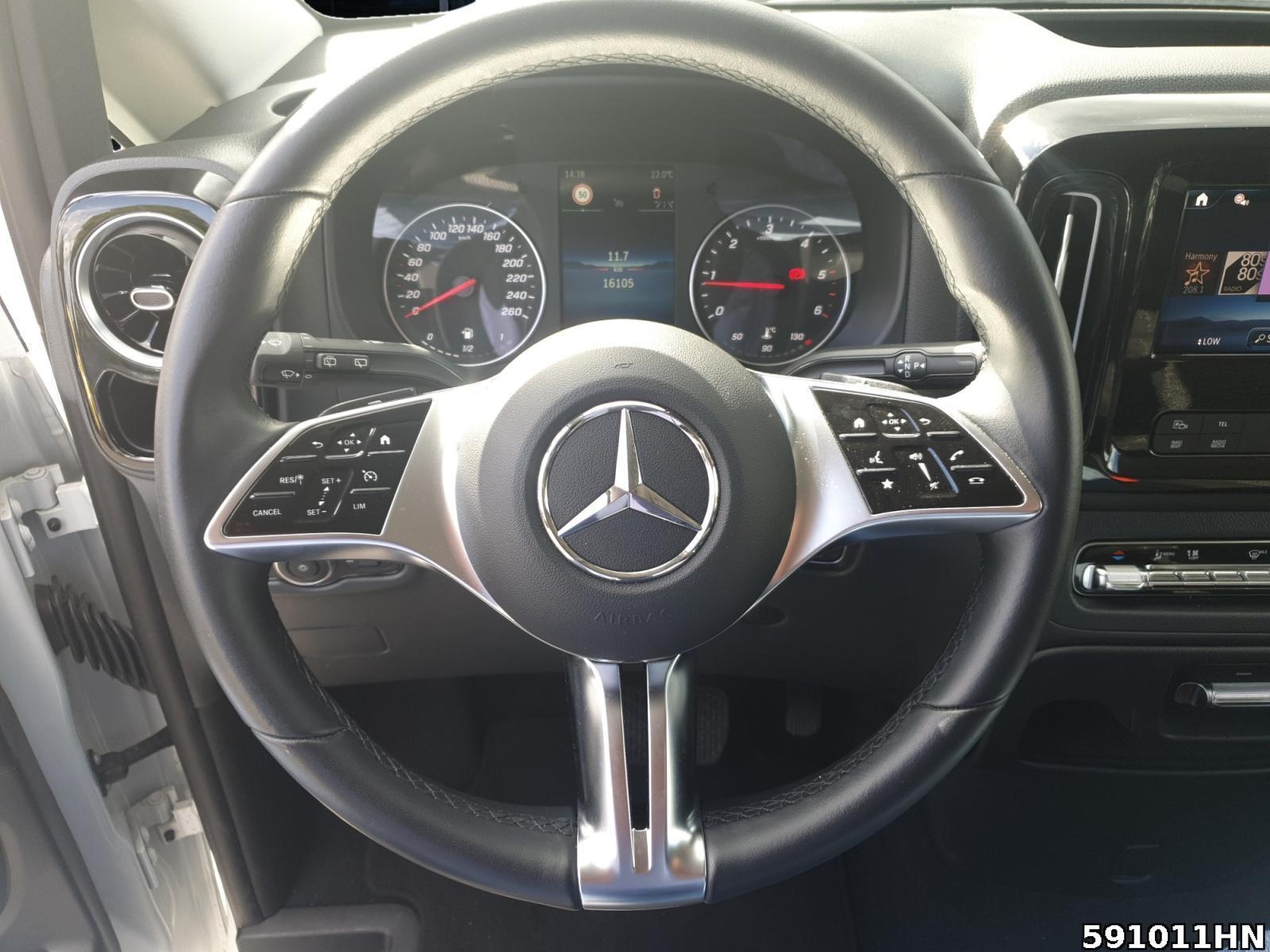 Fahrzeugabbildung Mercedes-Benz Vito 116 CDI Tourer PRO 9G*Standh*Liegep*LED*AHK