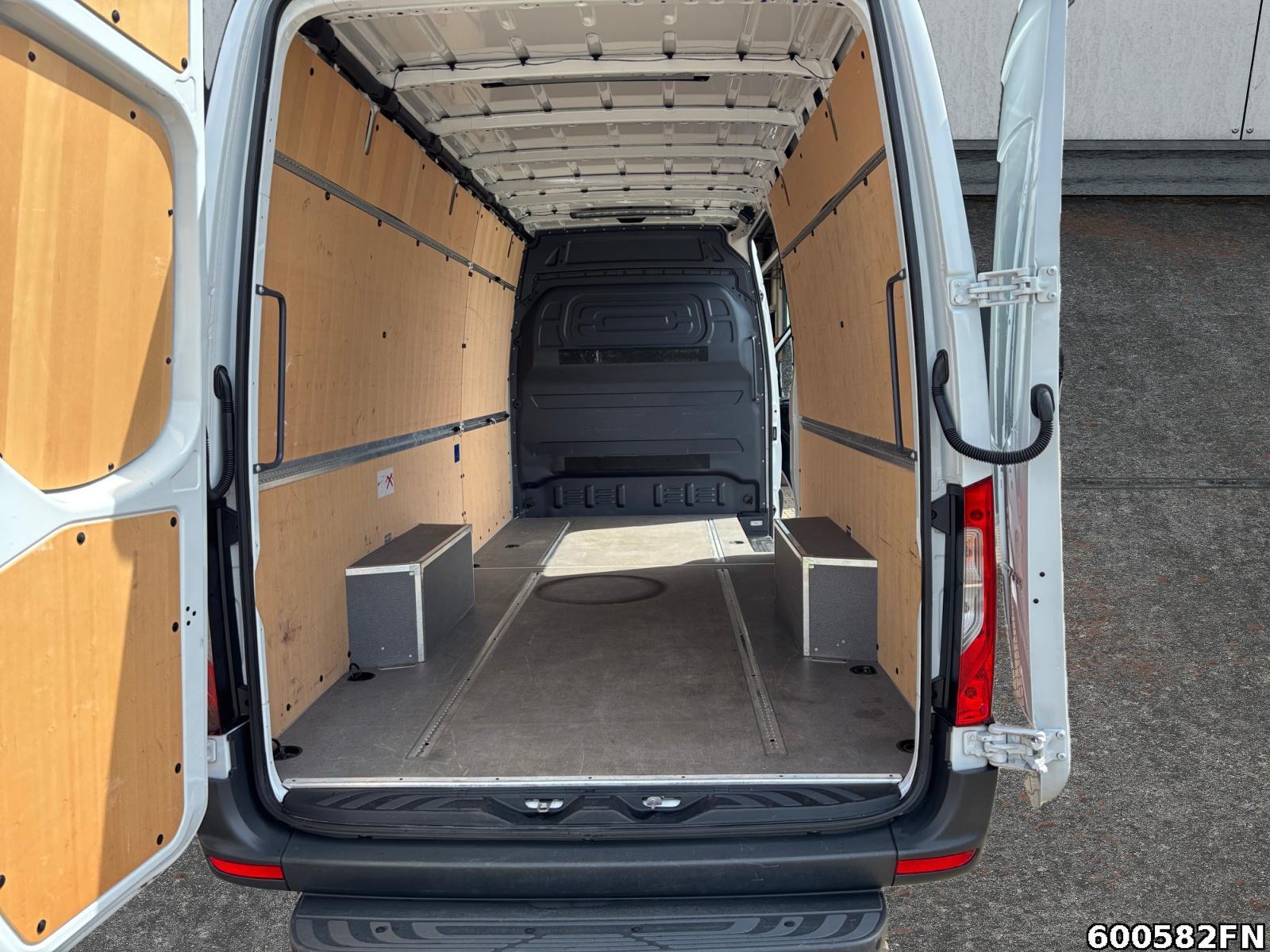 Fahrzeugabbildung Mercedes-Benz Sprinter 317 CDI Kasten PRO Hochdach Lang