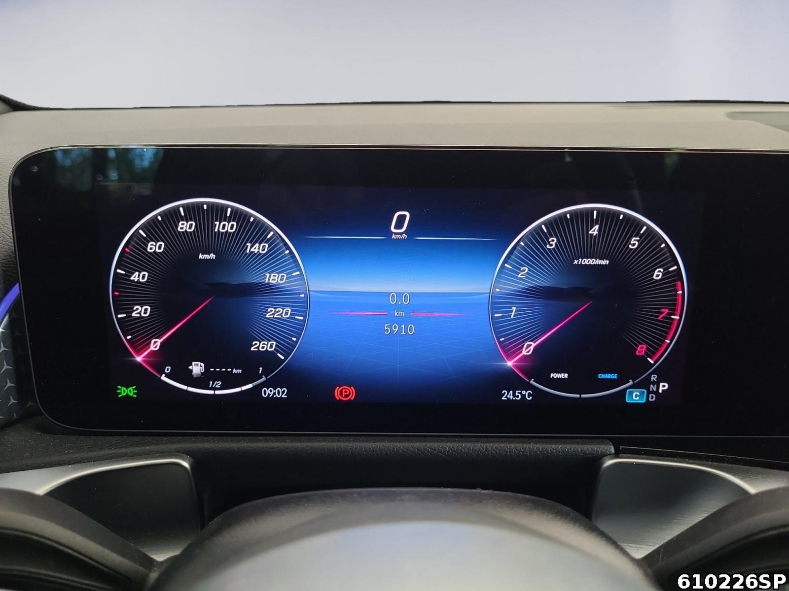 Fahrzeugabbildung Mercedes-Benz GLB 200 Progressive AHK Distronic Kamera Keyless