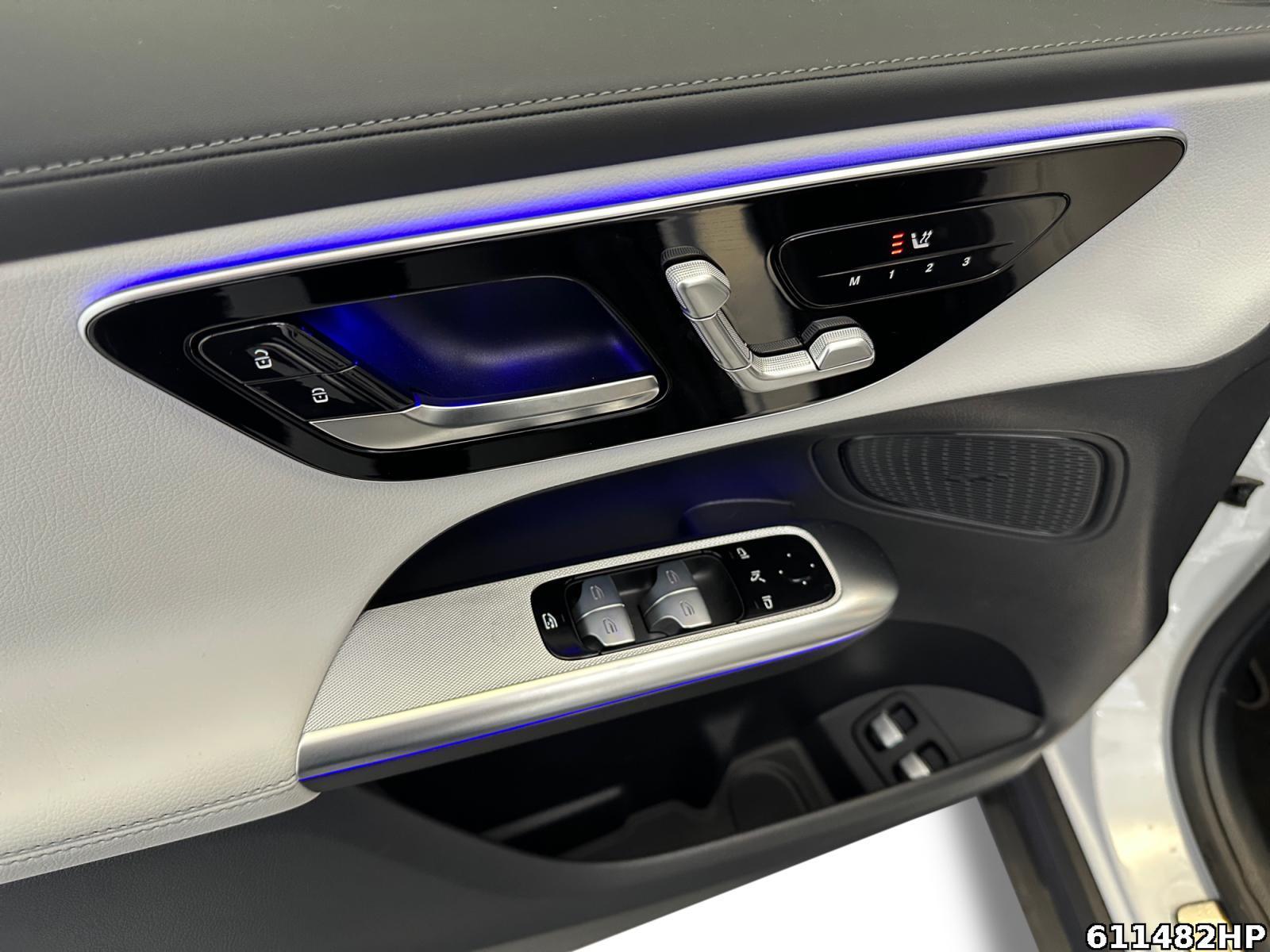 Fahrzeugabbildung Mercedes-Benz GLC 400 e 4M AMG Pano AHK Digital-Light 360°