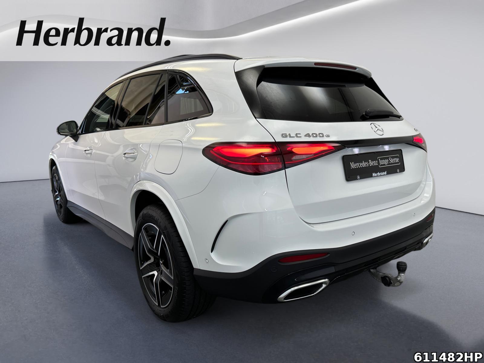 Fahrzeugabbildung Mercedes-Benz GLC 400 e 4M AMG Pano AHK Digital-Light 360°